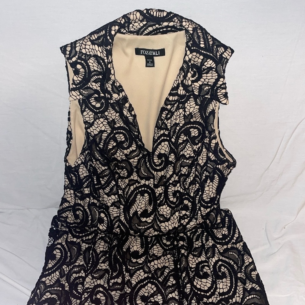 Roz&Ali dress